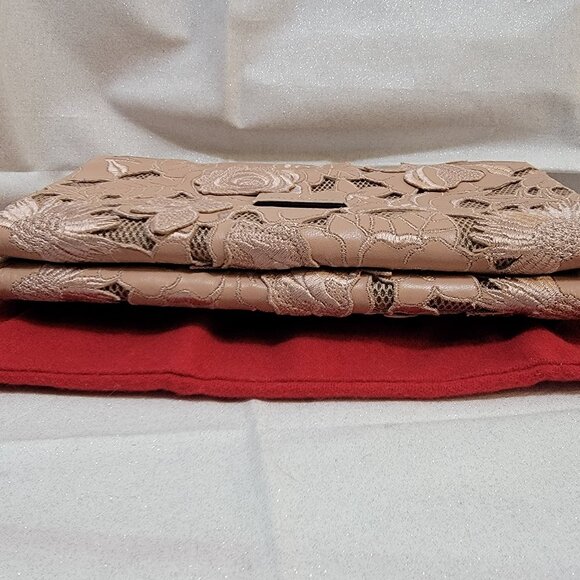 Rare VALENTINO Girello Flap Bag in Blush - Picture 5 of 14